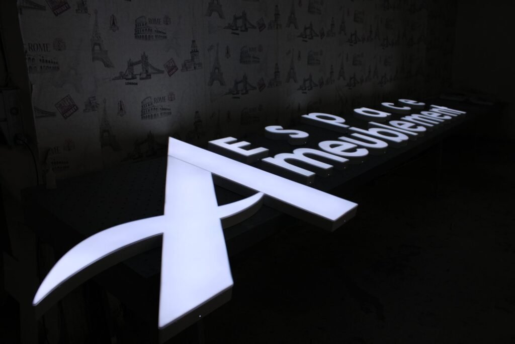fabricante de rótulos luminosos